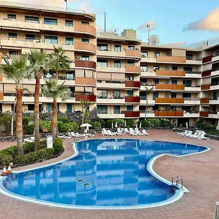 Gecko With Private Parking - 1 Minutes From The Oceanfront! *