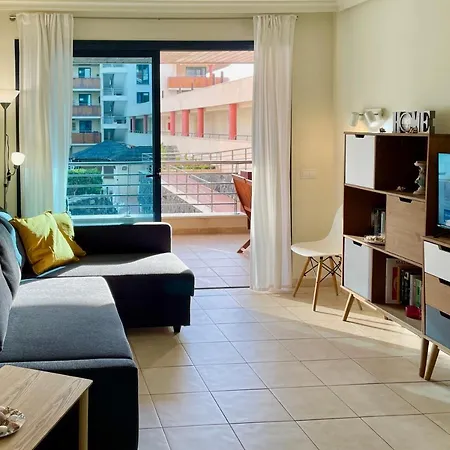 Apartment Gecko With Private Parking - 1 Minutes From The Oceanfront!
