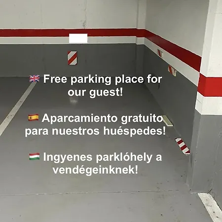Apartment Gecko With Private Parking - 1 Minutes From The Oceanfront! *