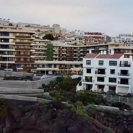 Gecko With Private Parking - 1 Minutes From The Oceanfront! * Puerto de Santiago (Tenerife)